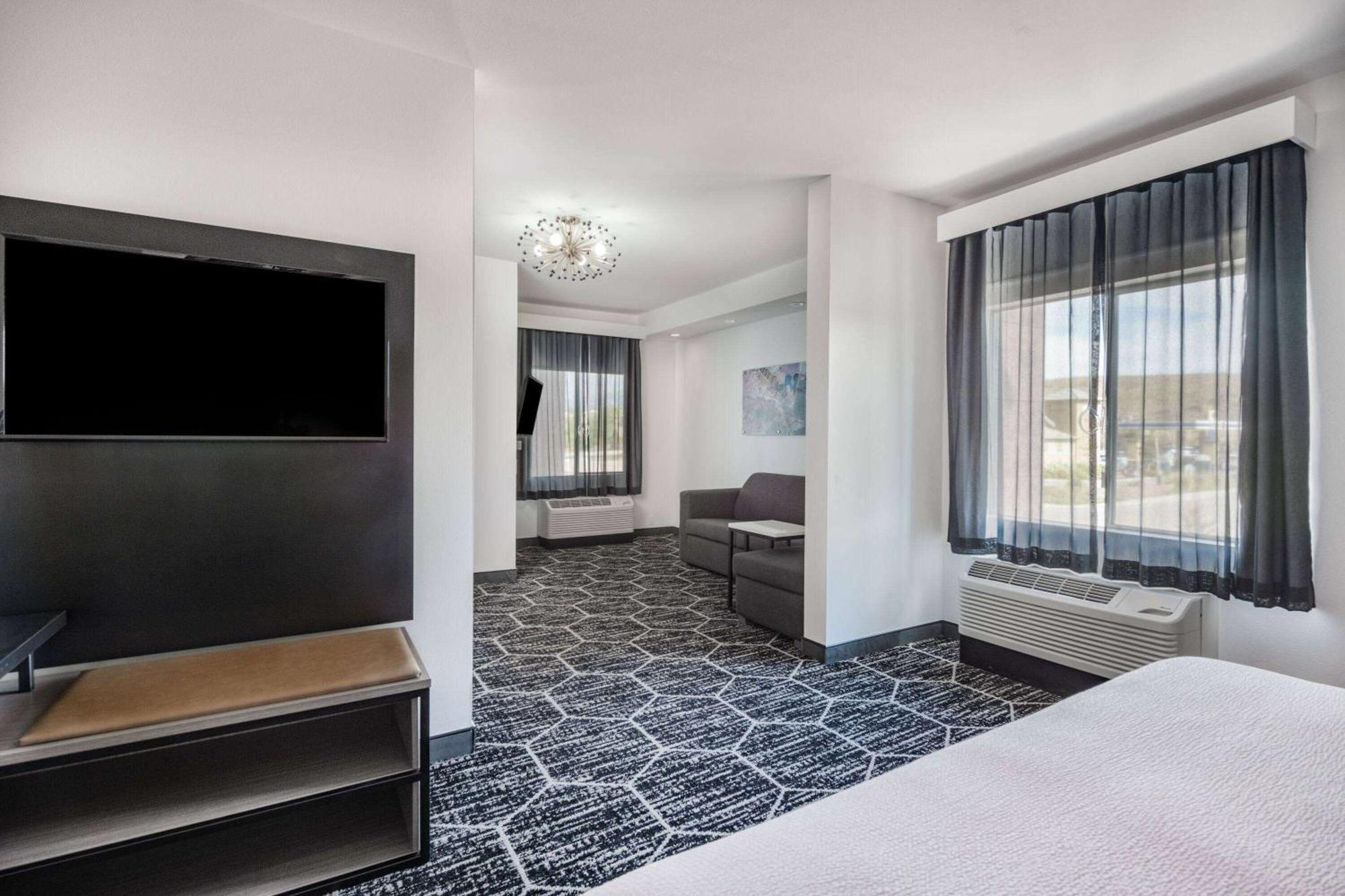 La Quinta Inn & Suites By Wyndham Yucaipa Екстериор снимка