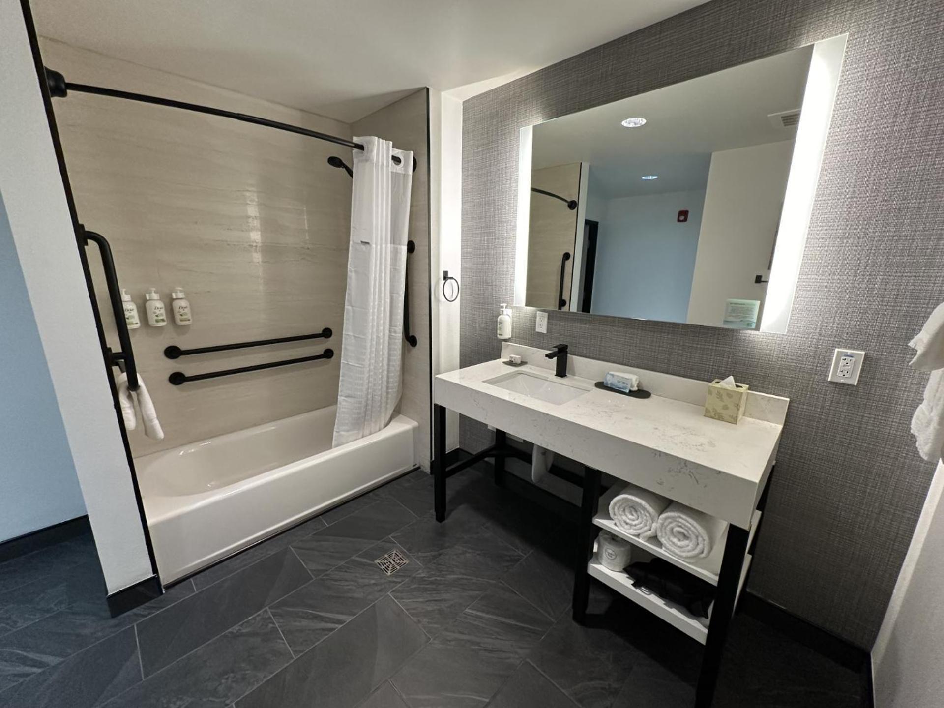 La Quinta Inn & Suites By Wyndham Yucaipa Екстериор снимка
