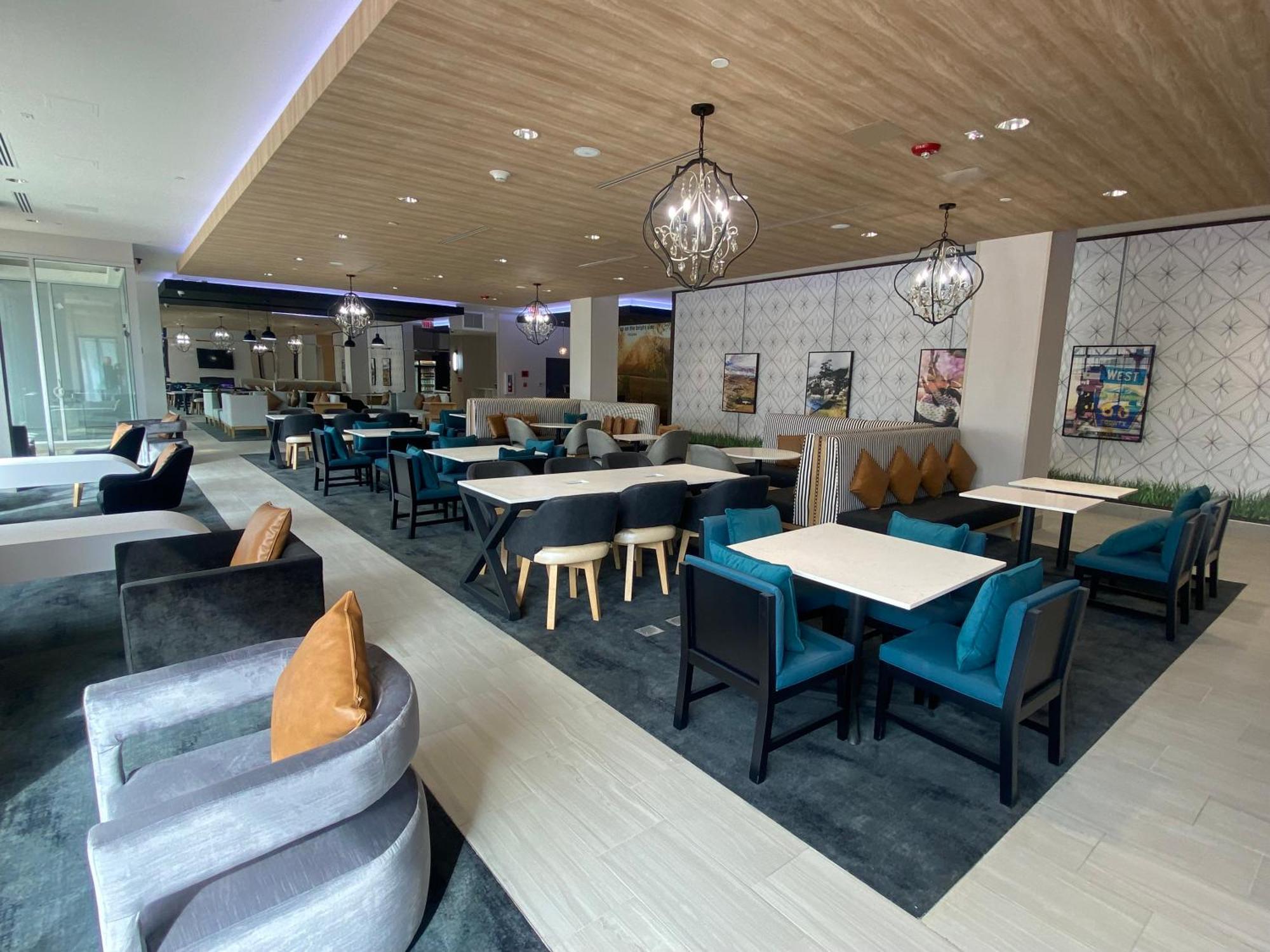 La Quinta Inn & Suites By Wyndham Yucaipa Екстериор снимка